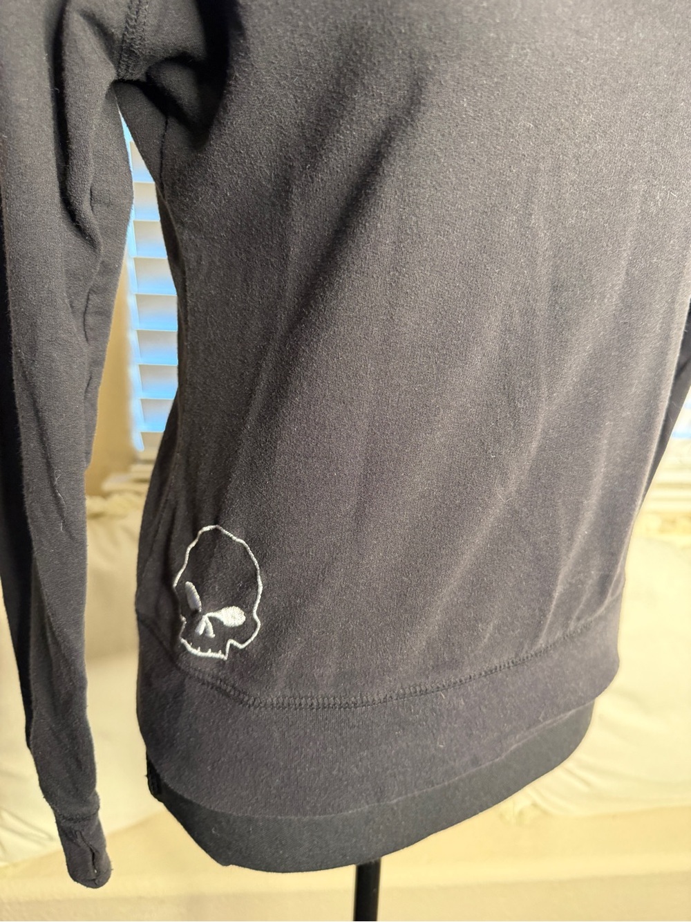 Harley-Davidson Embroidered Sleeve Pullover Top Black Moto Y2K Small - Picture 3 of 6